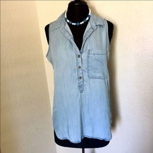 VELVET HEART CHAMBRAY SLEEVELESS TOP